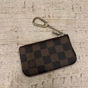 Louis Vuitton Key Pouch Damier Print